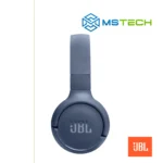 Na slici su prikazane slušalice JBL TUNE 520BT Blue. Na slici se pored toga nalazi logo naše firme "MSTech" i logo proizvođača "JBL!".