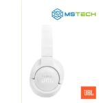 Na slici su prikazane slušalice JBL TUNE 720BT White. Na slici se pored toga nalazi logo naše firme "MSTech" i logo proizvođača "JBL!".
