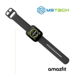 Prikaz kompletnog sata AMAZFIT BIP 5 BLACK pametnog sata. Pored toga na slici je prikazan logo naše firme "MSTech" i logo proizvođača "AMAZFIT".