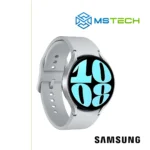 Prikaz lijeve strane SAMSUNG GALAXY WATCH 6 (R940) 44MM Silver pametnog sata. Pored toga na slici je prikazan logo naše firme "MSTech" i logo proizvođača "SAMSUNG".