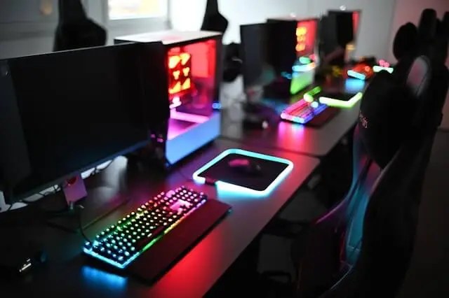 Gamerska oprema za računare sa RGB osvjetljenjem