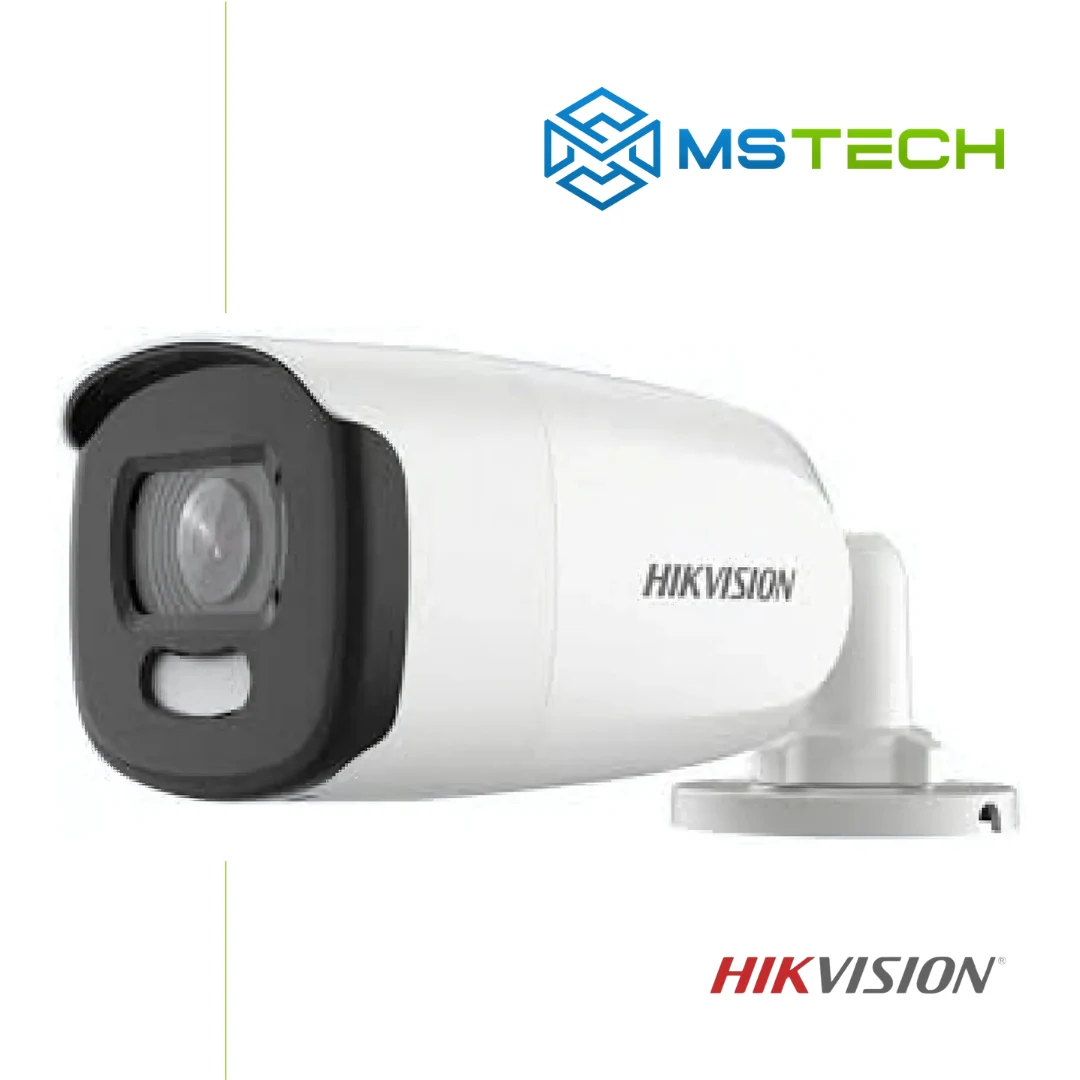 hikvision-ds-2ce12hft-f28 Na slici su prikazani HIKVISION DS-2CE12HFT-F28 COLORVU KAMERA, logo naše firme "MSTech" i logo proizvođača "HIKVISION".