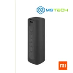 Na slici je prikazan Xiaomi Mi Portable Bluetooth Speaker 16 W Black. Prikazana je bočna strana zvučnika. Na slici se pored toga nalazi logo naše firme "MSTech" i logo proizvođača "XIAOMI".