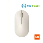 Na slici je prikazan miš Xiaomi Wireless Mouse Lite 2 White. Prikazana je prednja strana miša. Na slici se pored toga nalazi logo naše firme "MSTech" i logo proizvođača "XIAOMI".